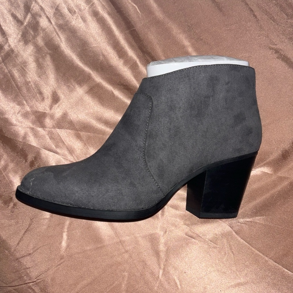 Market & Spruce ankle booties